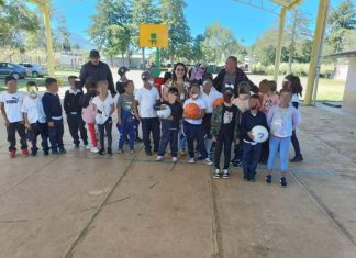 Impulsa Ayuntamiento de Morelos el desarrollo deportivo con entrega de material a instituciones de todas las comunidades